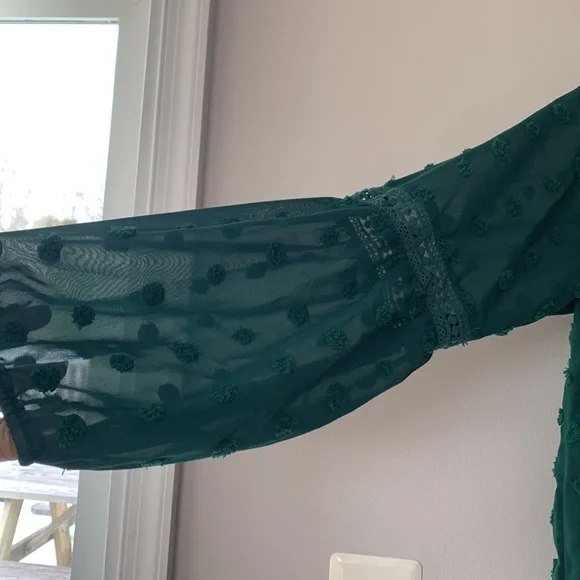 Green romantic blouse - Picture 6 of 6